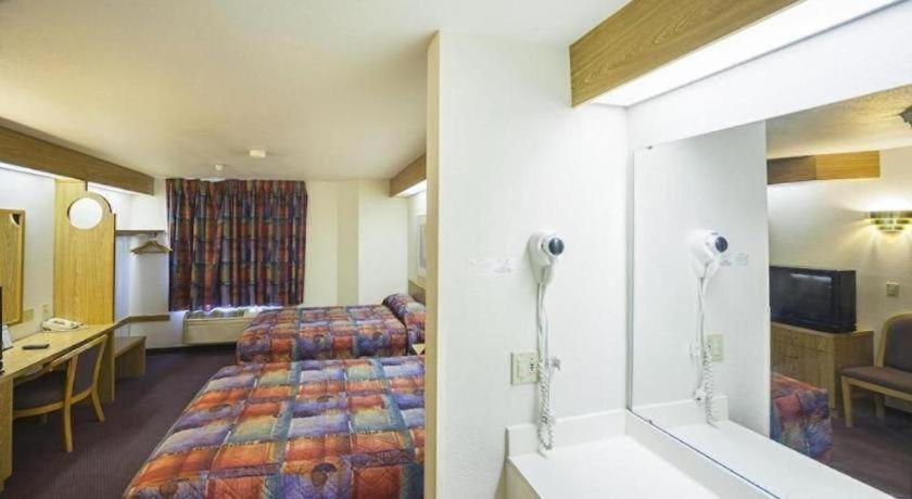 Hotel Markle In I-69 Dış mekan fotoğraf