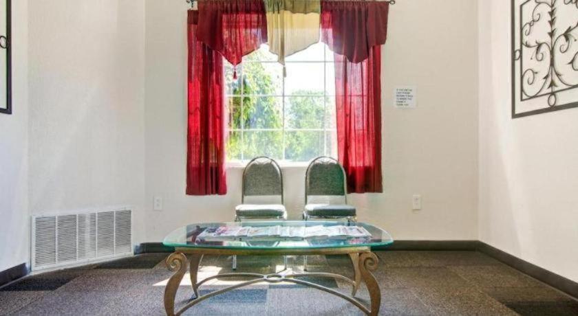 Hotel Markle In I-69 Dış mekan fotoğraf
